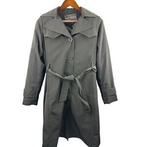 Women’s Fleet Street Black Trench coat w/removable liner Size 6P